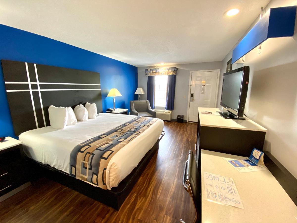 Baymont By Wyndham Albany At Albany Mall Buitenkant foto